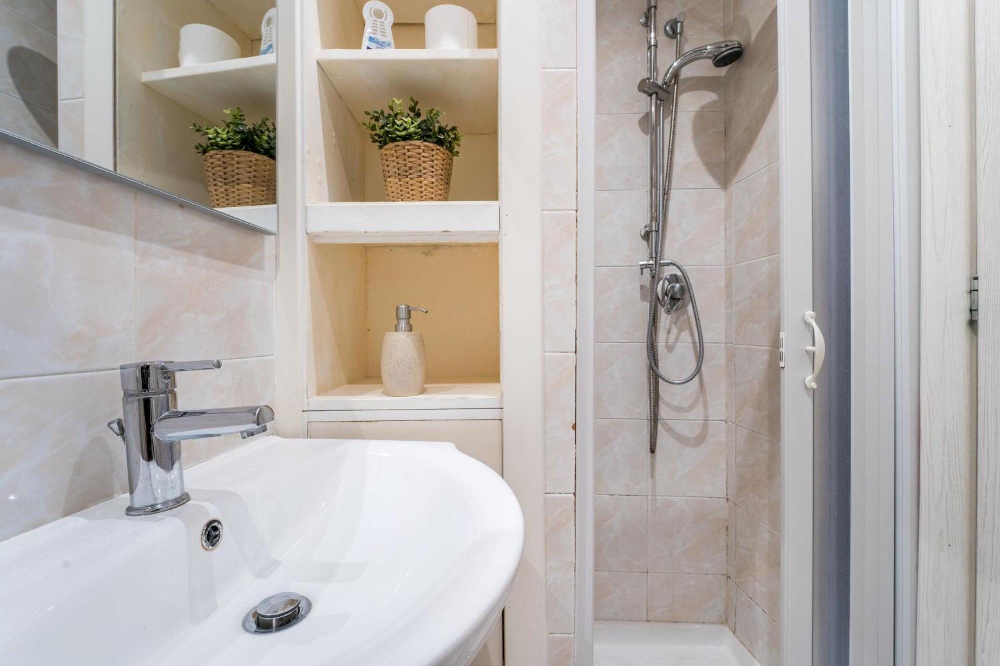 Fl Apartments Il Piccolo Borgo Di Trastevere 罗马 外观 照片